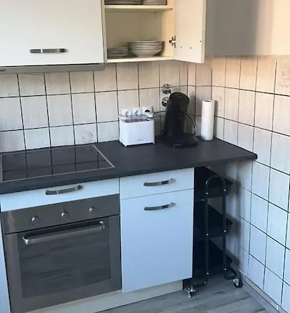 Theox No 8 - 90qm Mit 2 Schlafzimmern Und 5 Betten * Duisburg